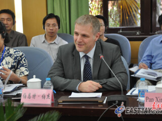 东方网：华师大举办国际研讨会 聚焦中亚地区大国间的交汇与合作