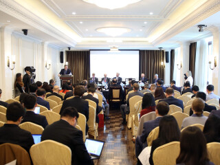 “瓦尔代”国际辩论俱乐部中俄论坛在上海召开