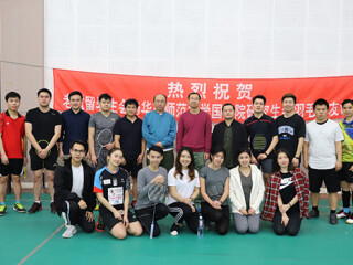 中老学生羽毛球友谊赛成功举办