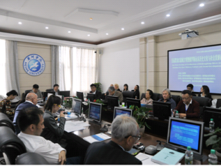 沈志华受邀参加首届“黑龙江流域文明暨俄罗斯远东历史文化与社会发展论坛”
