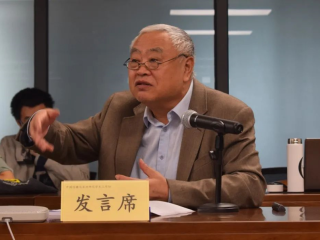 清华大学人文学院历史系和日新书院联合主办的“中国边疆与亚洲研究”学术工作坊在清华大学蒙民伟人文楼举行。