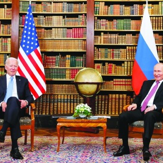 文汇报：美俄峰会：既无惊喜，也无惊吓