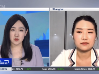 2023年9月4日，周边中心青年研究员王玏接受CGTN 21:00全球财经专访，谈意大利外长访华与中意关系。