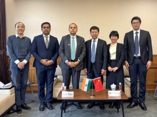 印度驻沪总领事普拉提克•马图尔（Pratik Mathur）一行来校访问