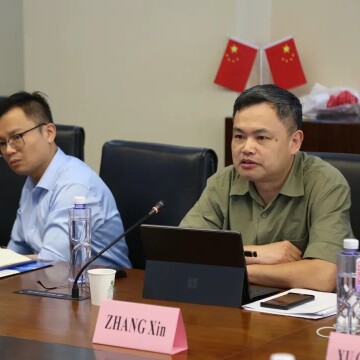 俄罗斯北极及能源领域专家代表团访问俄中心